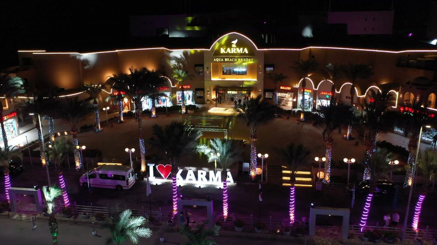 El Karma Aqua Beach 09.10