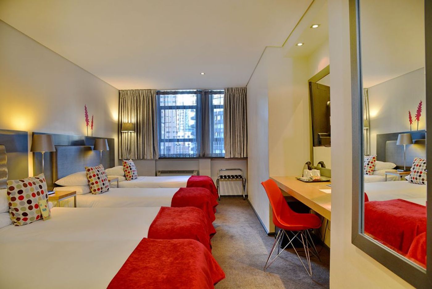 Fountains-Hotel-Cape-Town-Room-23