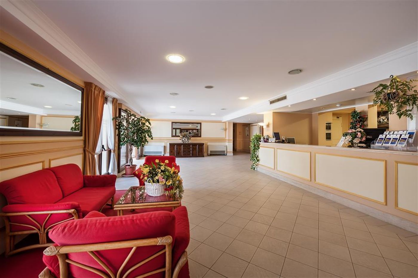 Dioscuri-Bay-Palace-Lobby-23