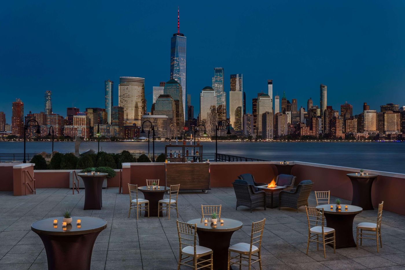 Hyatt-Regency-Jersey-City-on-the-Hudson-Sports-and-Entertainment-28