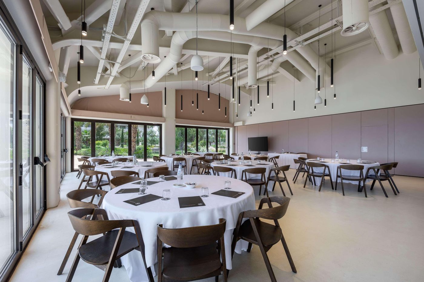 Isla-Brown-Corinthia-Resort---Spa--Curio-Collection-By-Hilton-Conferences-49