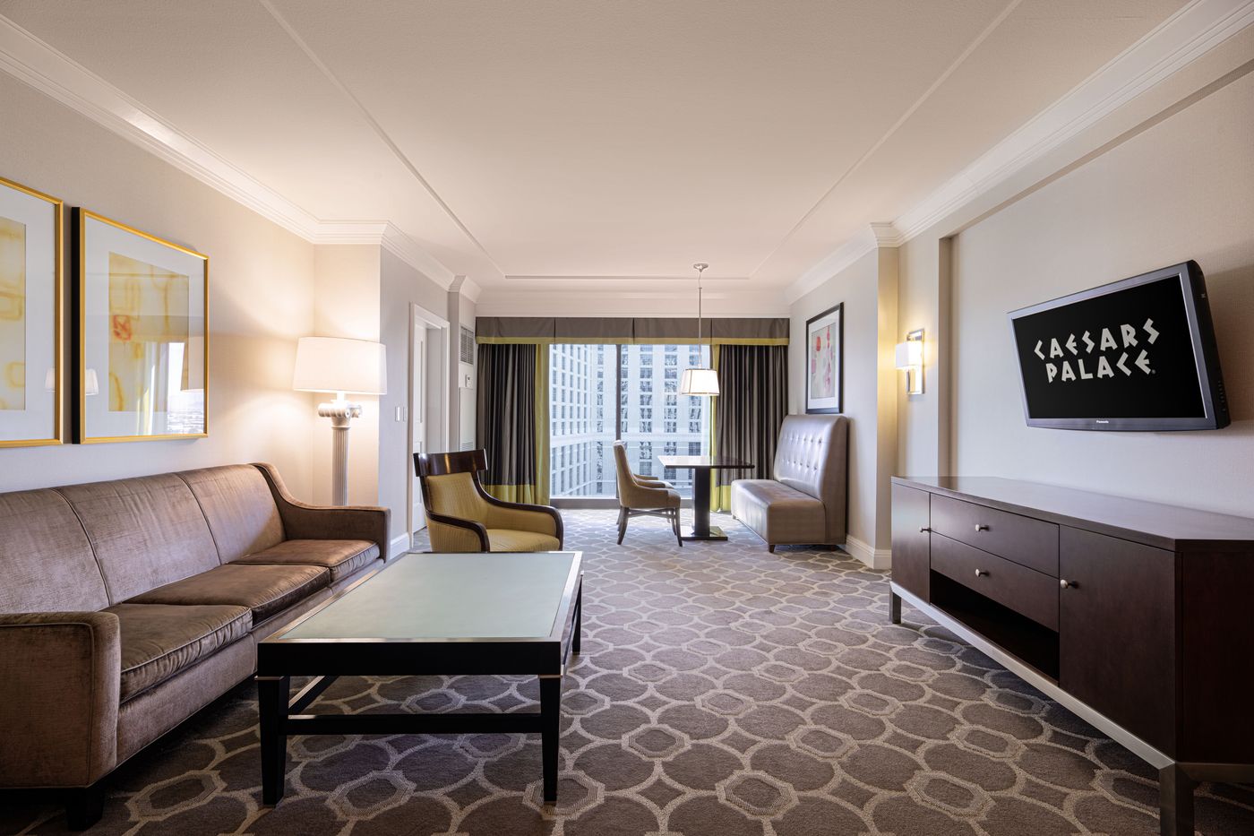 Caesars-Palace-Room-18