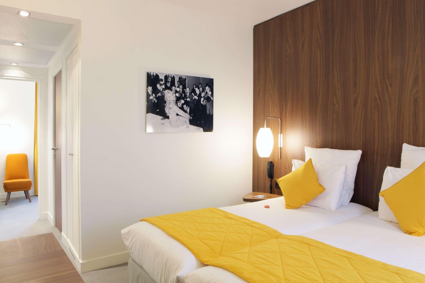 Best-Western-Plus-61-Paris-Nation-Hotel-Room-20