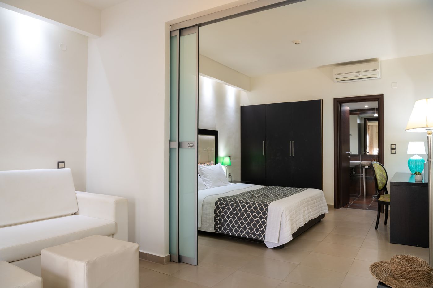 Angela-Suites-Boutique-Room-30