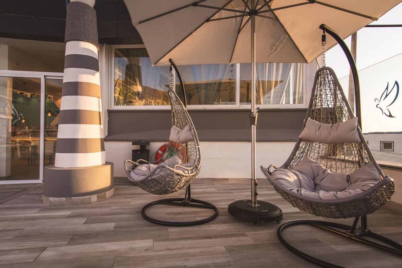 Mariposa-del-Sol-Terrace-11