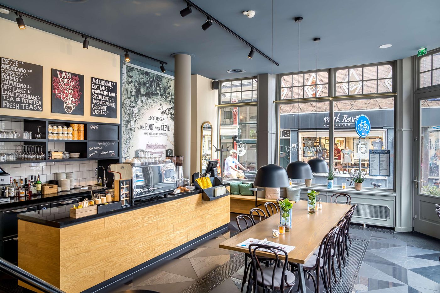 Die-Port-Van-Cleve-Restaurant-12