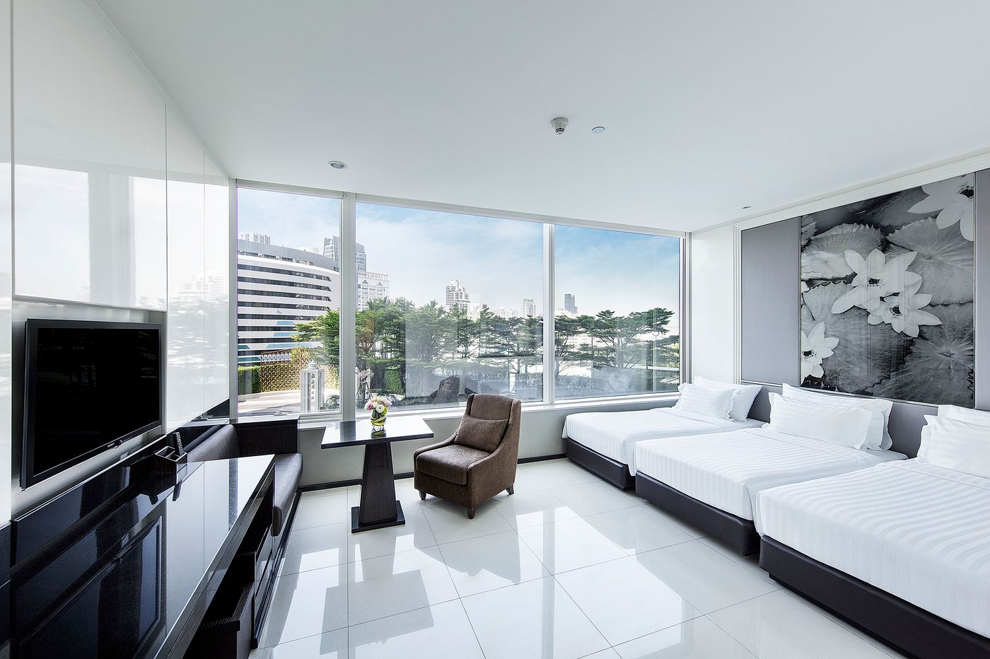 Grande-Centre-Point-Hotel-Terminal-21-Room-19