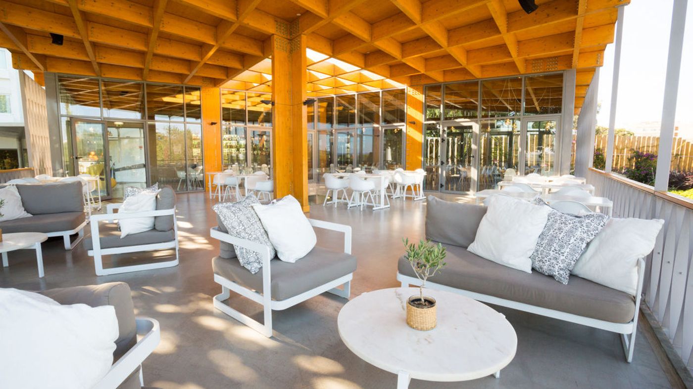 Ozadi-Tavira-Hotel-Terrace-18