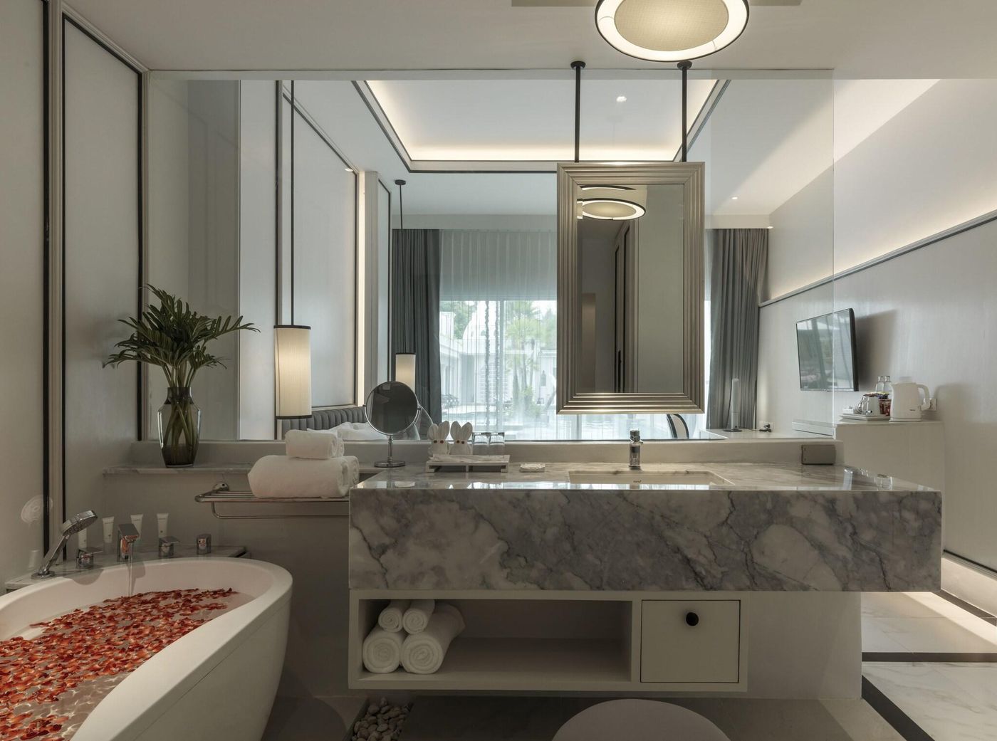 Chanalai-Romantica-Resort-Room-25