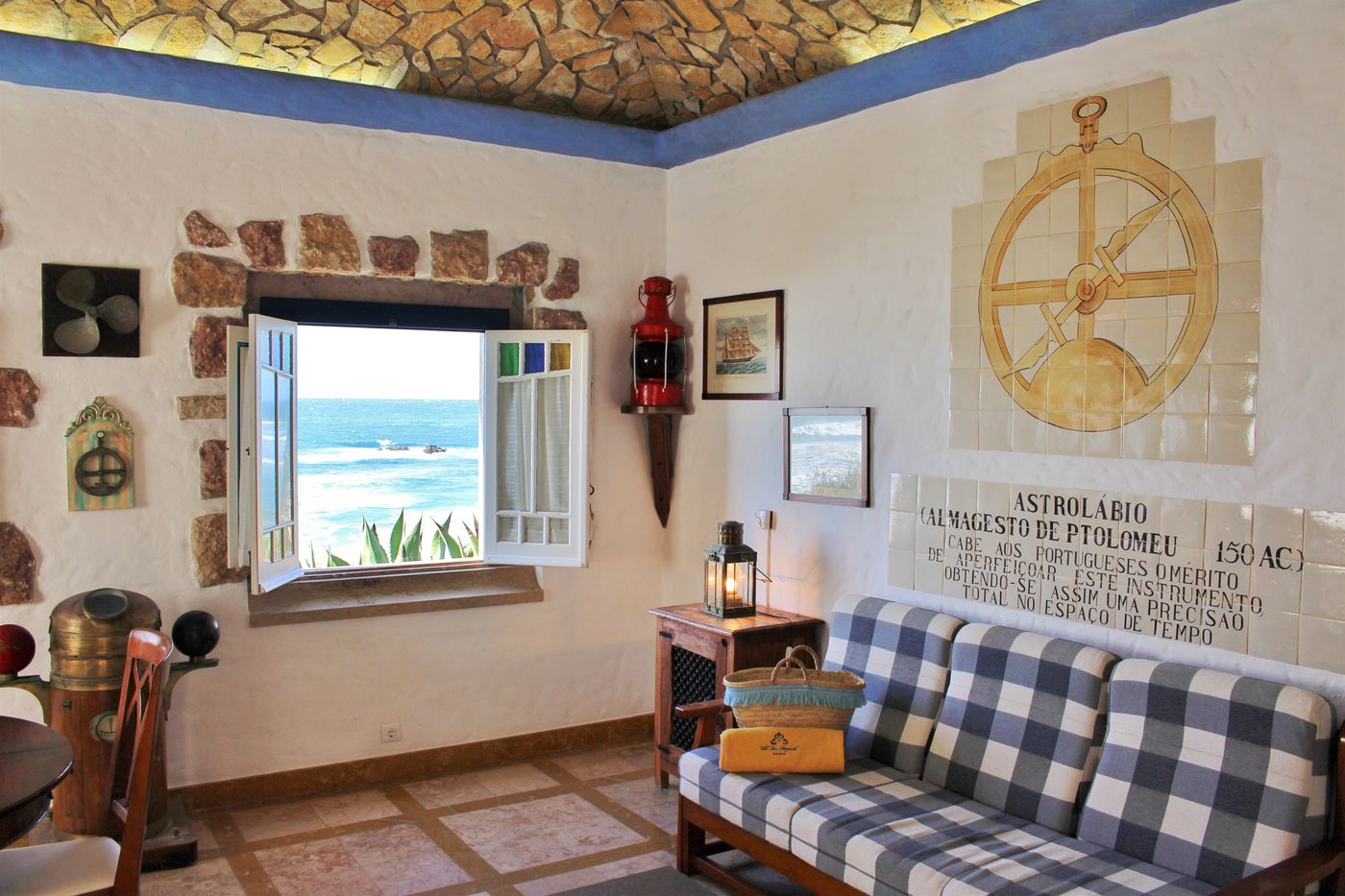 Villa-Ana-Margarida-Beach-Room-10