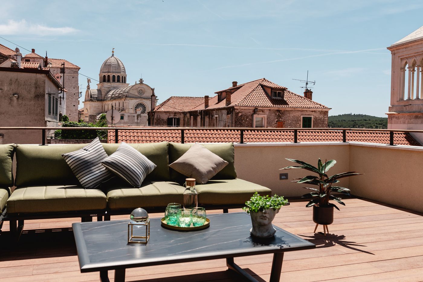 Armerun-Heritage-Hotel---Residences-Room-18