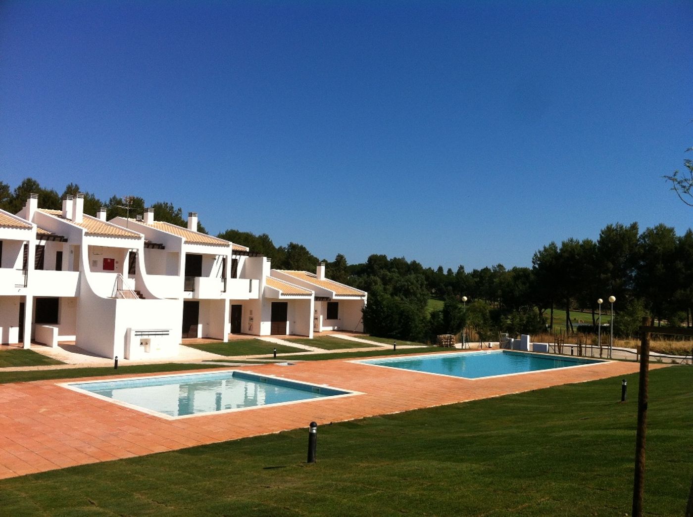 Alto-Fairways-Lobby-6