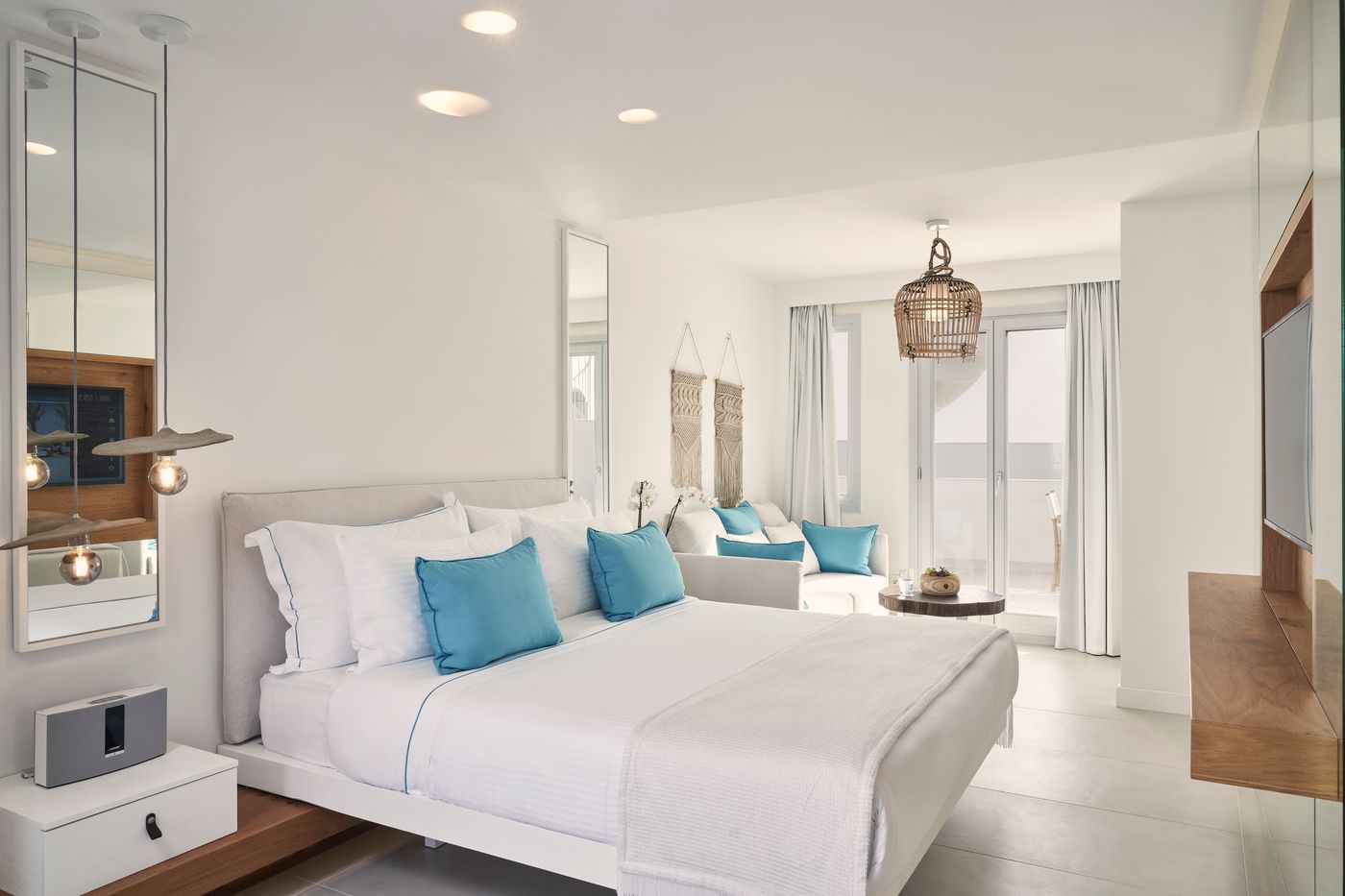 Mediterranean-Beach-Room-16