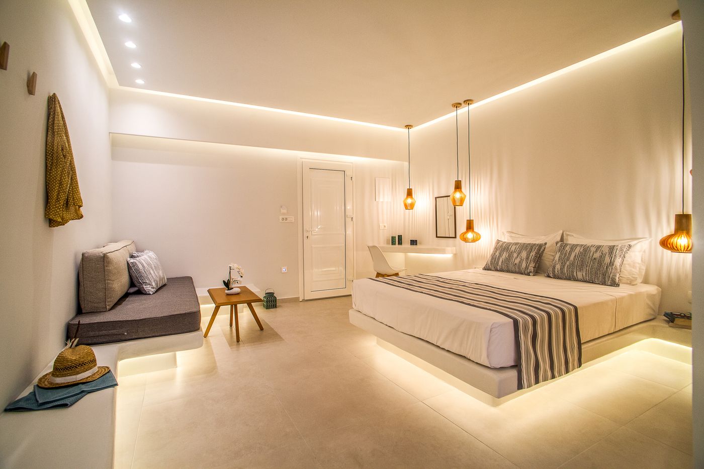 Margarenia-Studios-Room-21