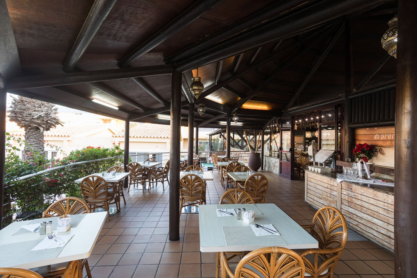 Arena-Suite-Restaurant-12