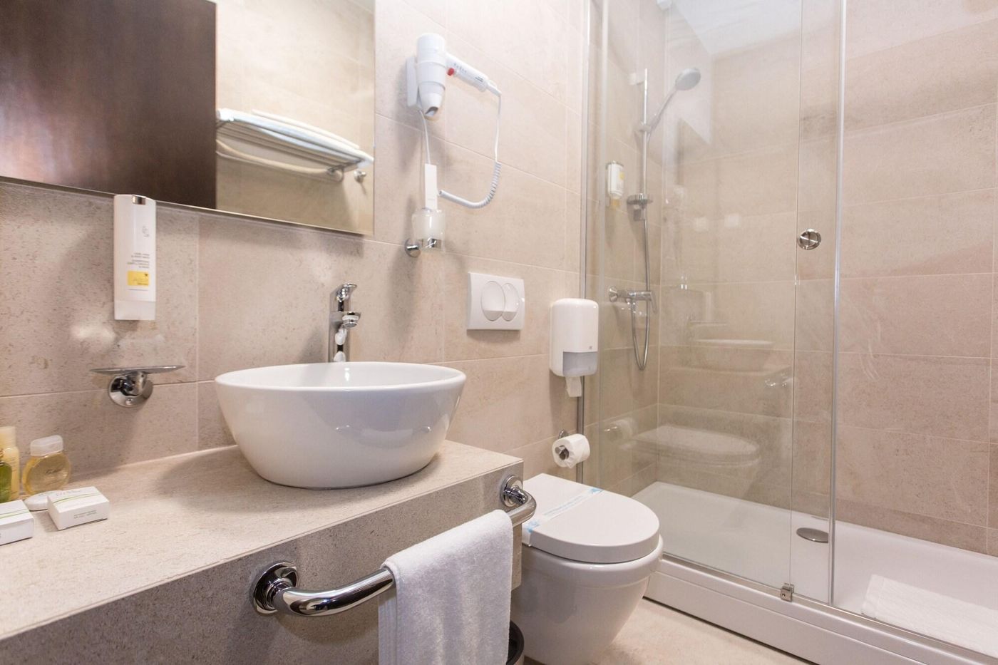 Hotel Grand Hedonist-Serbia-PANCEVO-Room-9