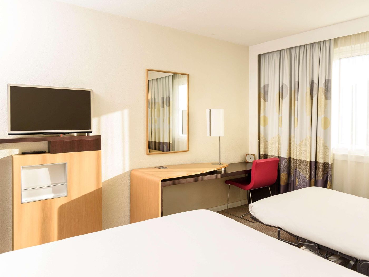 Novotel Glasgow Centre-United Kingdom-GLASGOW-Room-10
