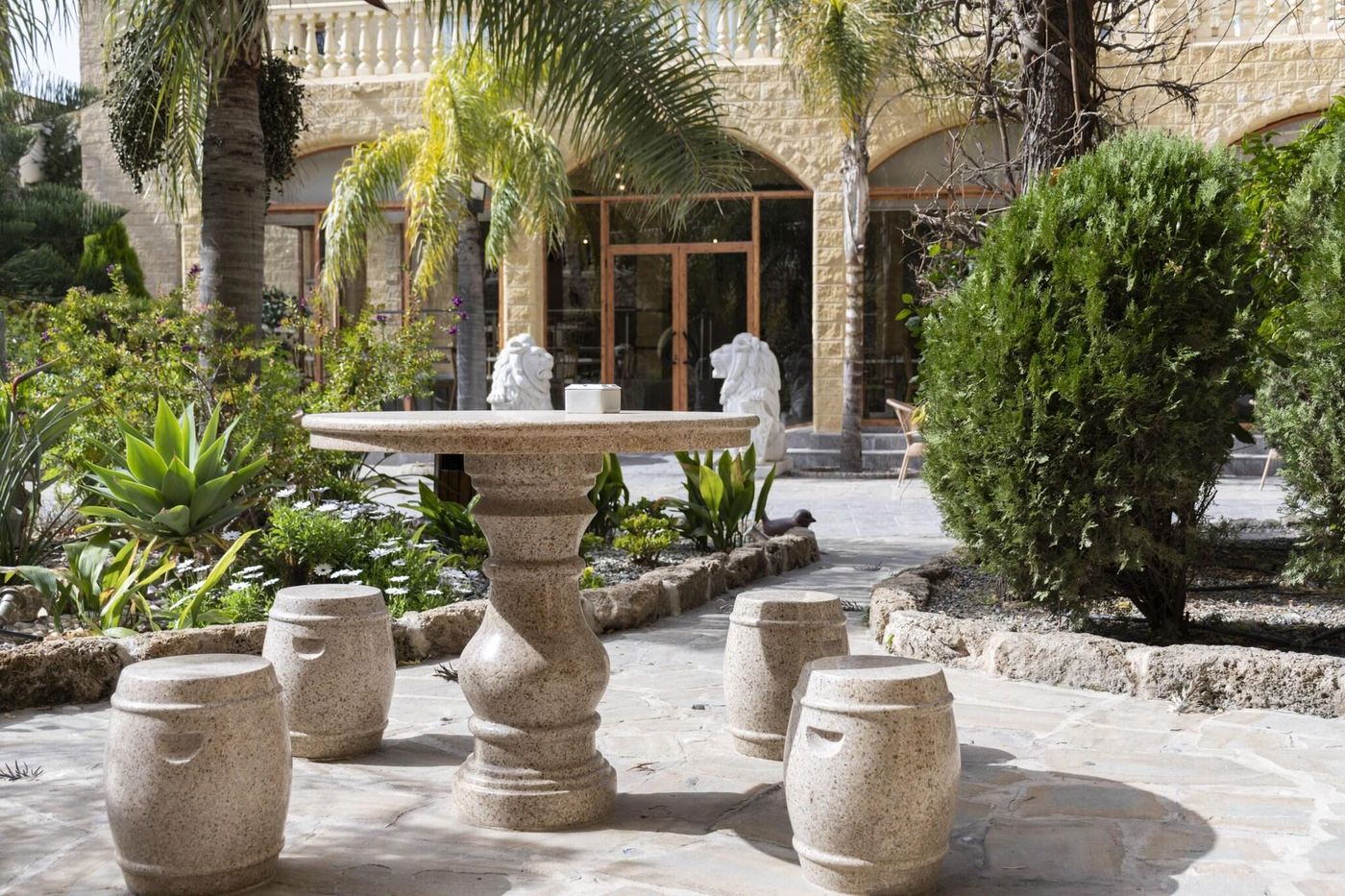 Hotel-Plaza-del-Castillo-Terrace-4