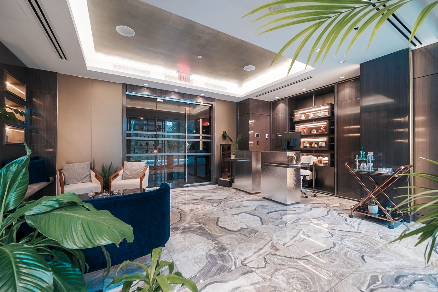 Paradox-Hotel-Vancouver-Sports-and-Entertainment-3