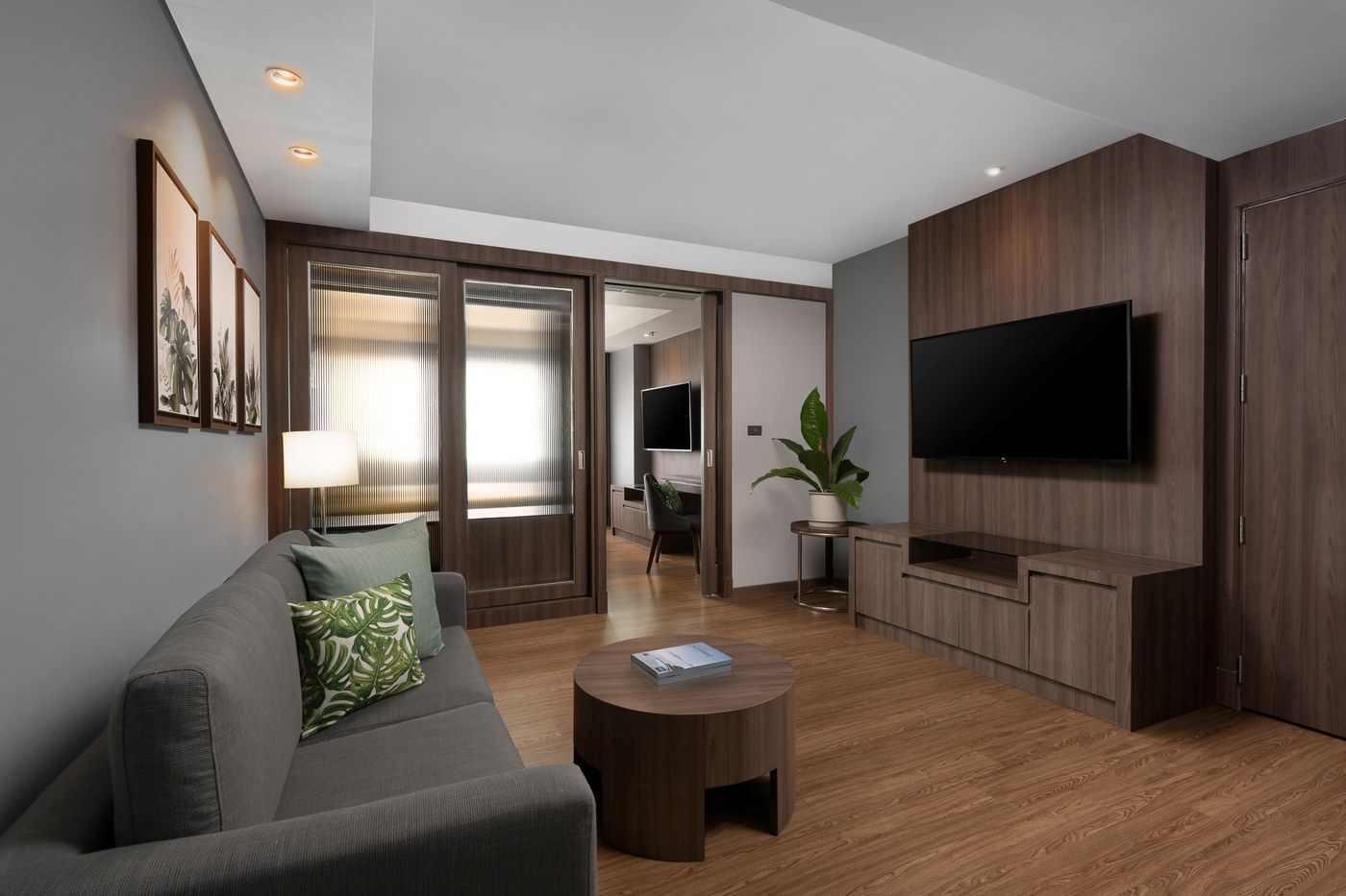 Novotel-Living-Bangkok-Sukhumvit-Legacy-Room-29