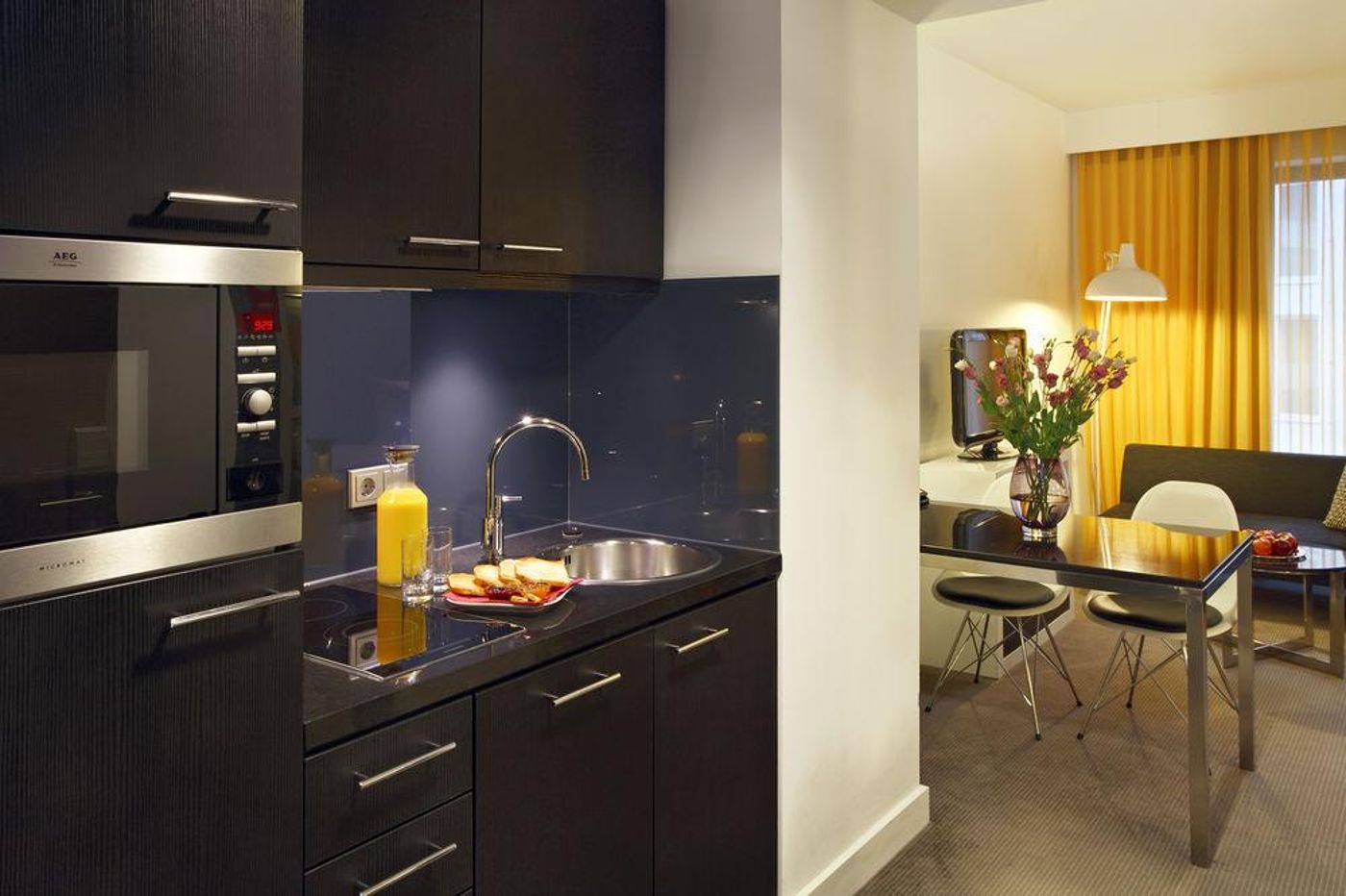 Adina-Apartment-Hackescher-Markt-Room-27