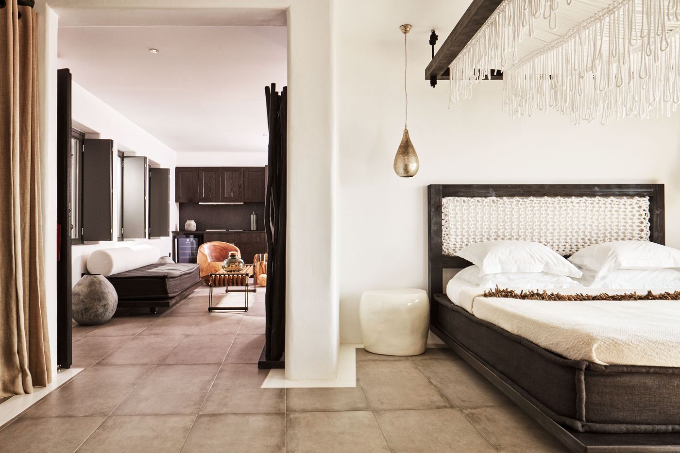 Myconian-Utopia-Room-32