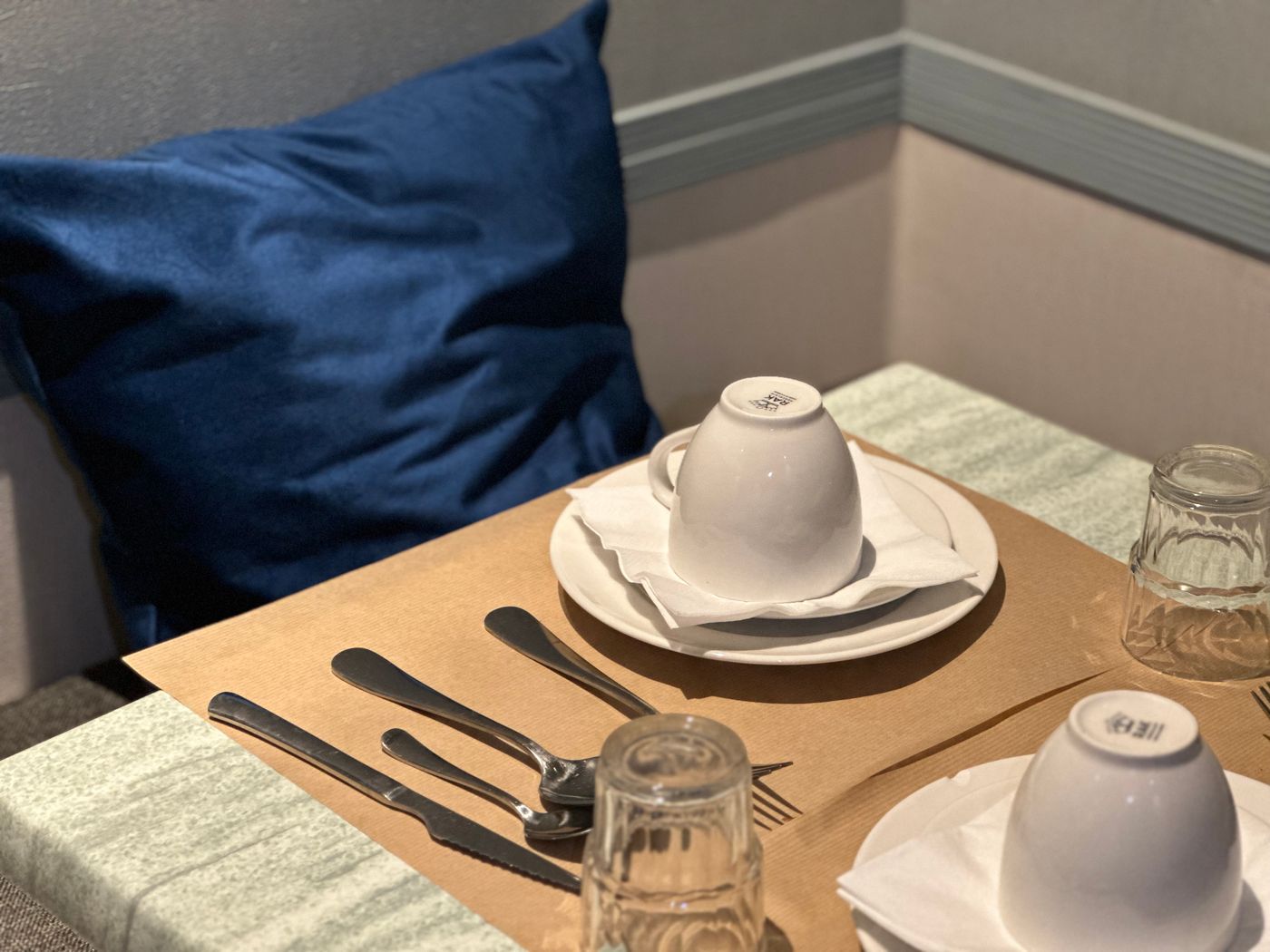 Hipotel-Paris-Gare-Du-Nord-Merryl-Restaurant-21