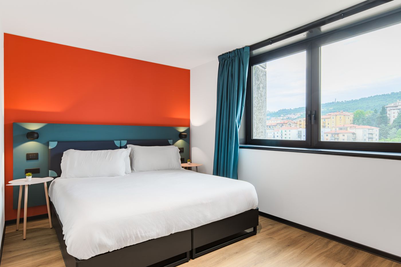 Cx Trieste Giulia-Italy-Trieste-Room-9