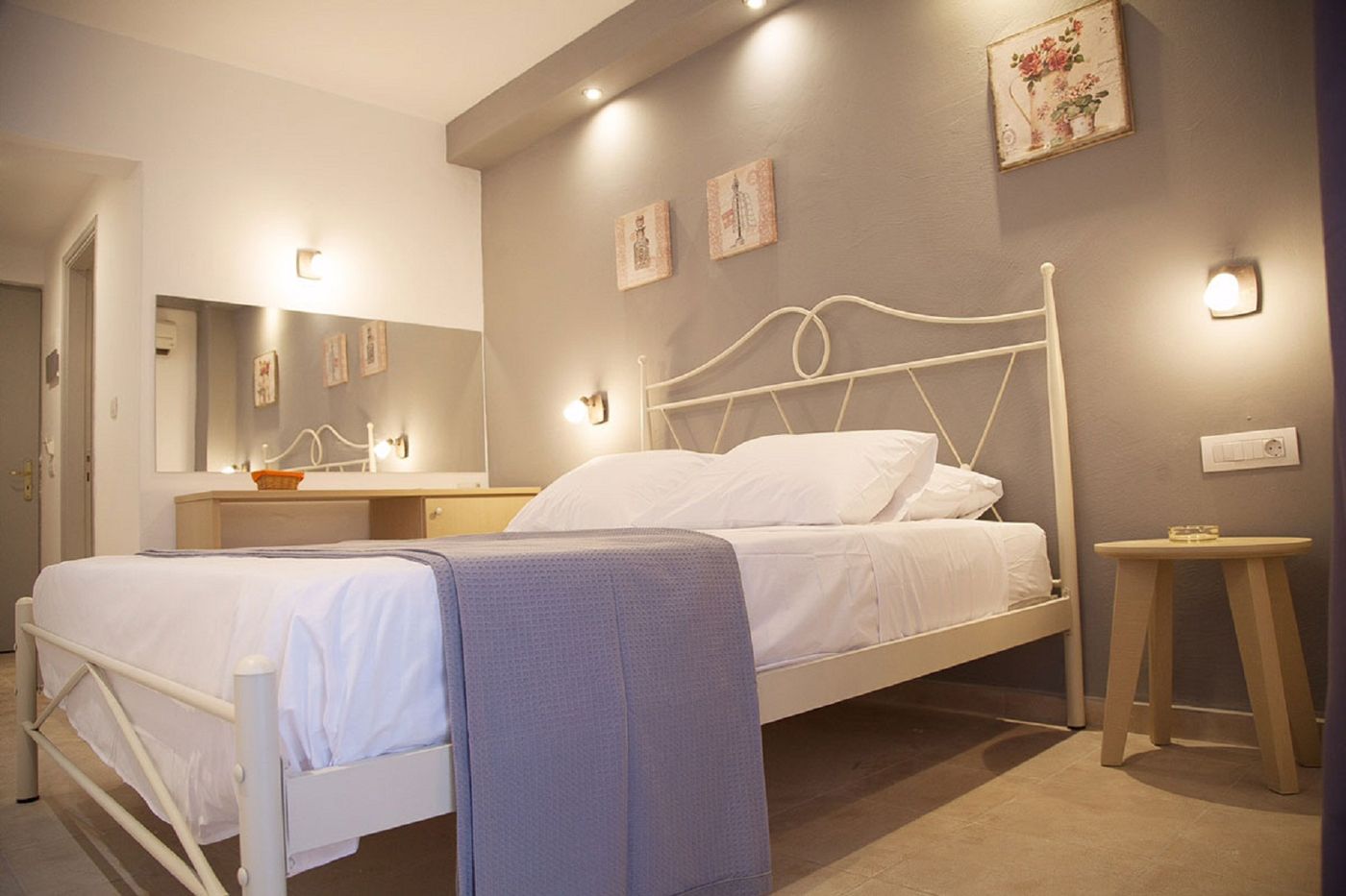 ISLAND-RESORTS-MAYA--ex-Valynakis-Beach--Room-5