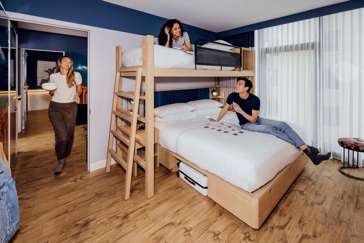 Motto-by-Hilton-New-York-City-Chelsea-Room-42