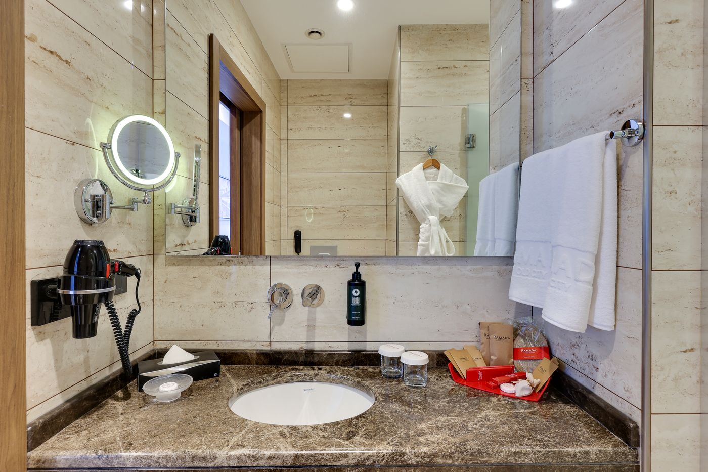 Ramada-Istanbul-Old-City-Room-50