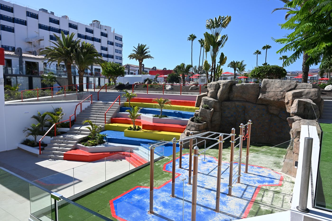 Sholeo-Lodges-Maspalomas-Sports-and-Entertainment-36