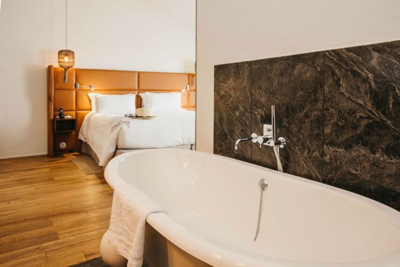 Can-Faustino-Room-40