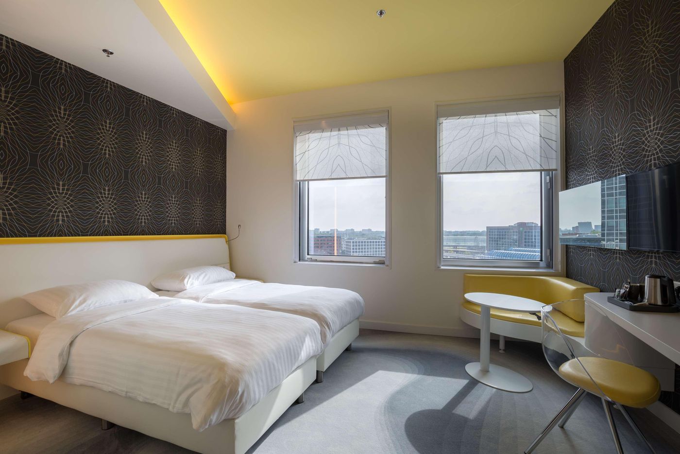 Park-Inn-By-Radisson-Amsterdam-City-West-Room-39