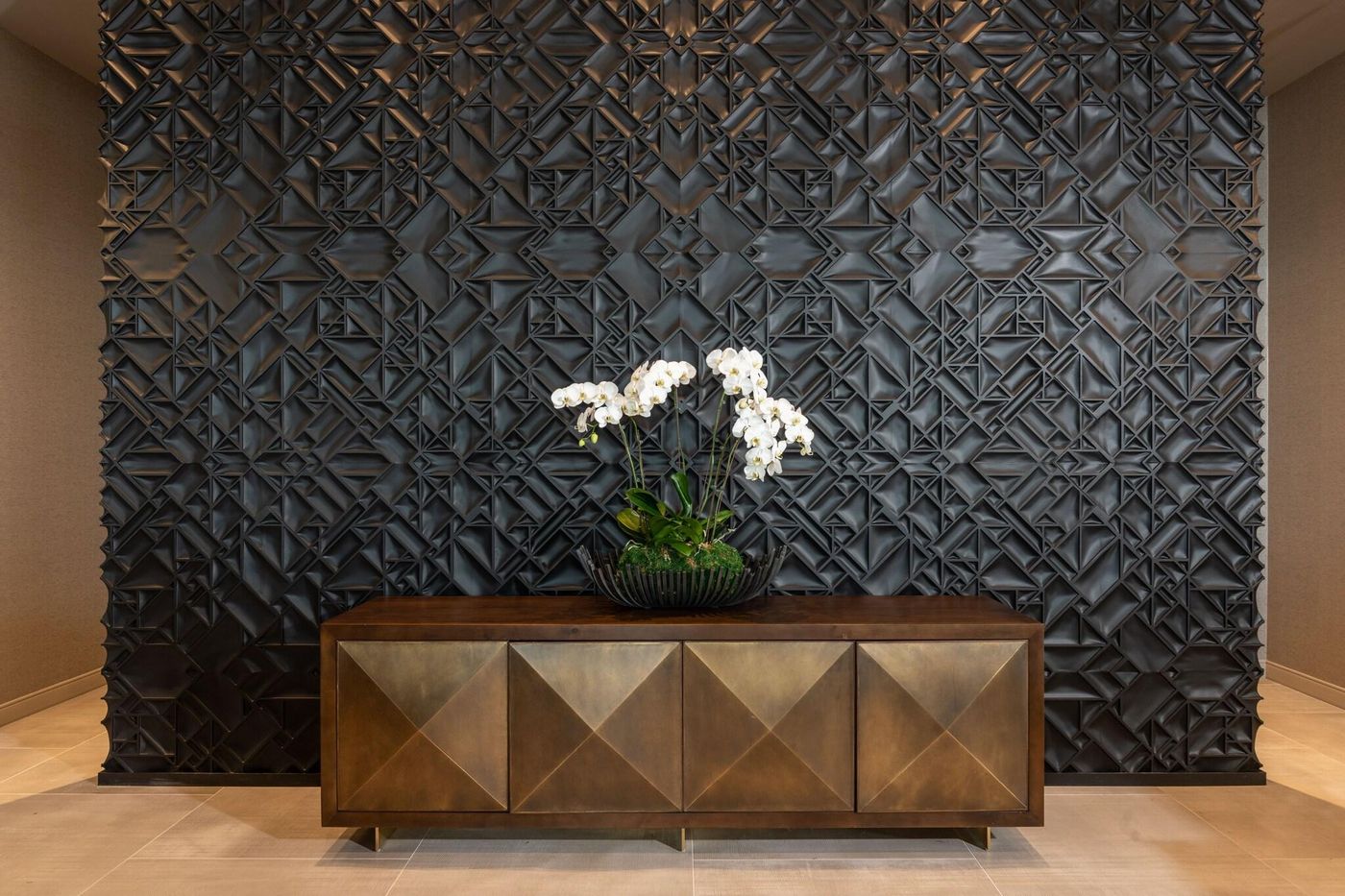 The-Row-Hotel-At-Assembly-Row--Autograph-Collectio-Lobby-7