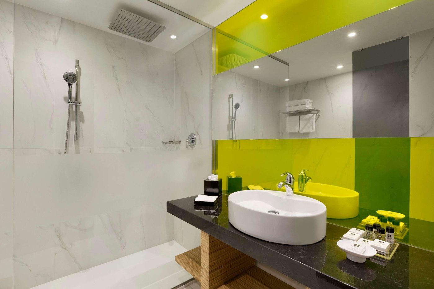 Wyndham-Grand-Athens-Room-52