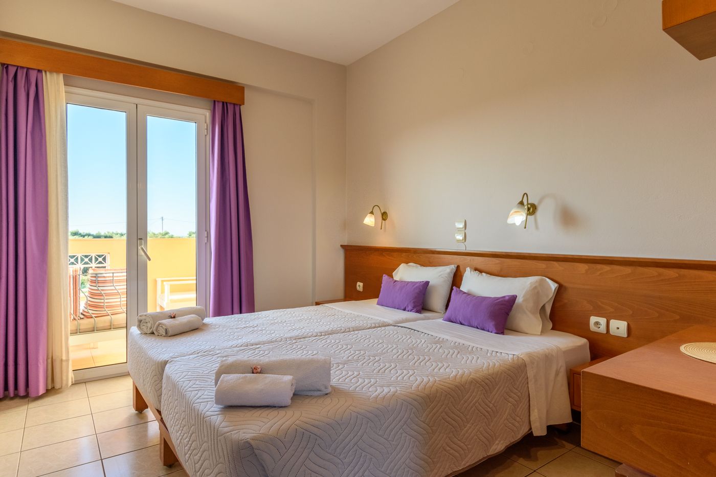 Danelis-Apartments-Room-22