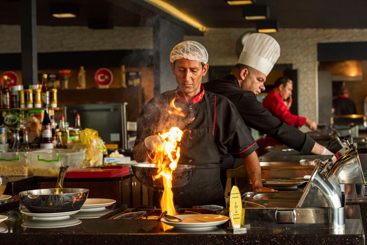 Manaspark-Deluxe-Hotel-Restaurant-52