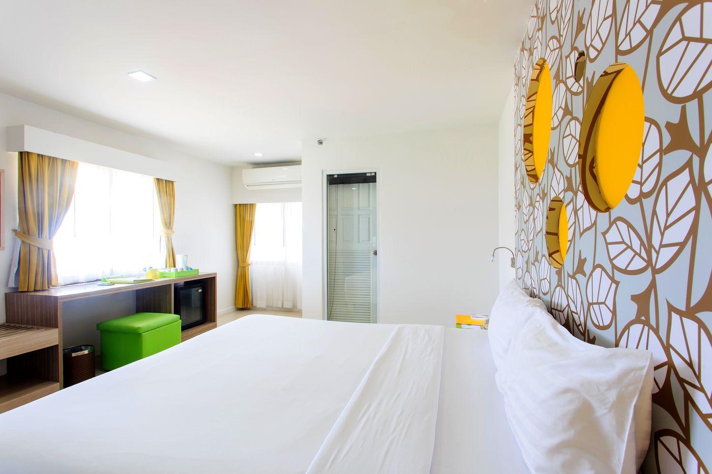 Samui-Verticolor-Room-20