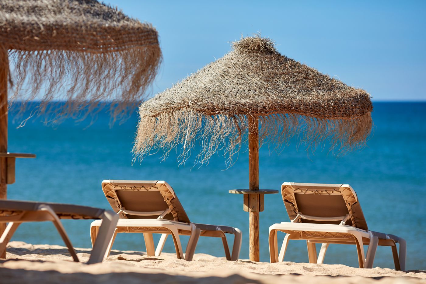 Dom-Jose-Beach-Hotel-Beach-54