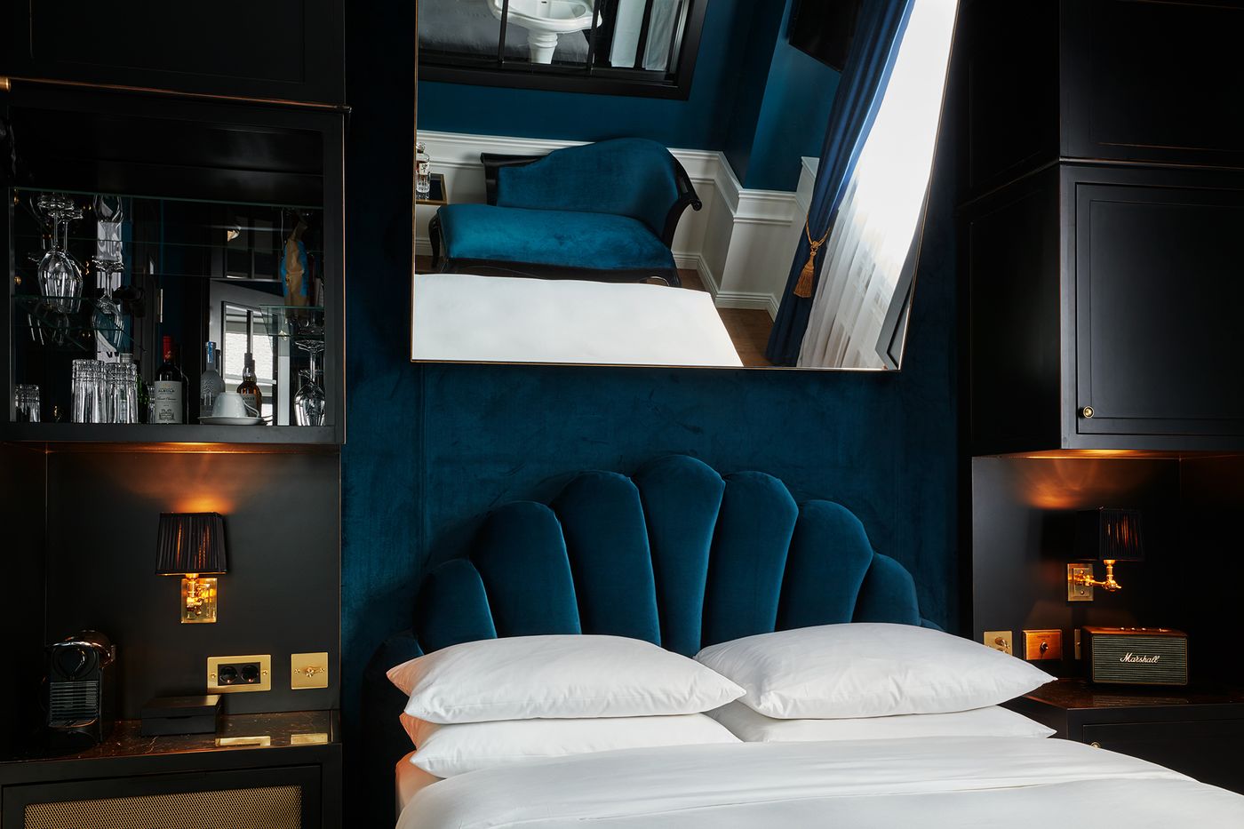 Provocateur--Berlin--A-Member-Of-Design-Hotels-Room-6