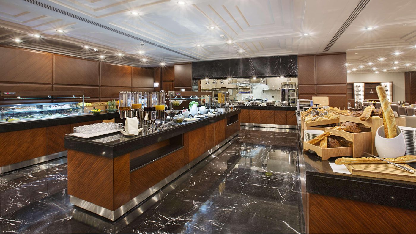 DoubleTree-by-Hilton-Istanbul---Avcilar-Restaurant-31