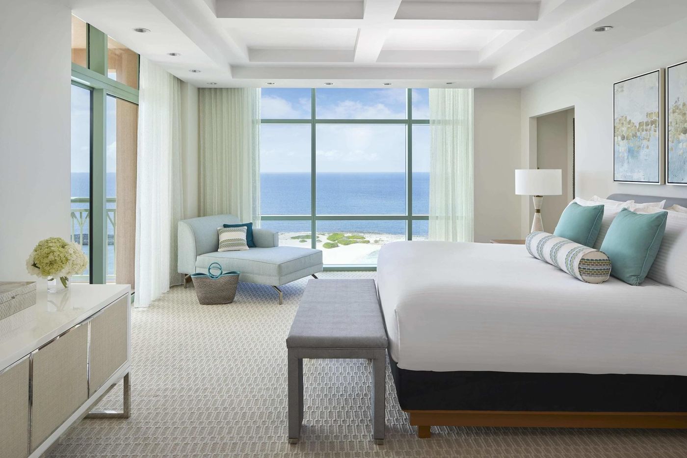 The-Cove-Atlantis-Room-27