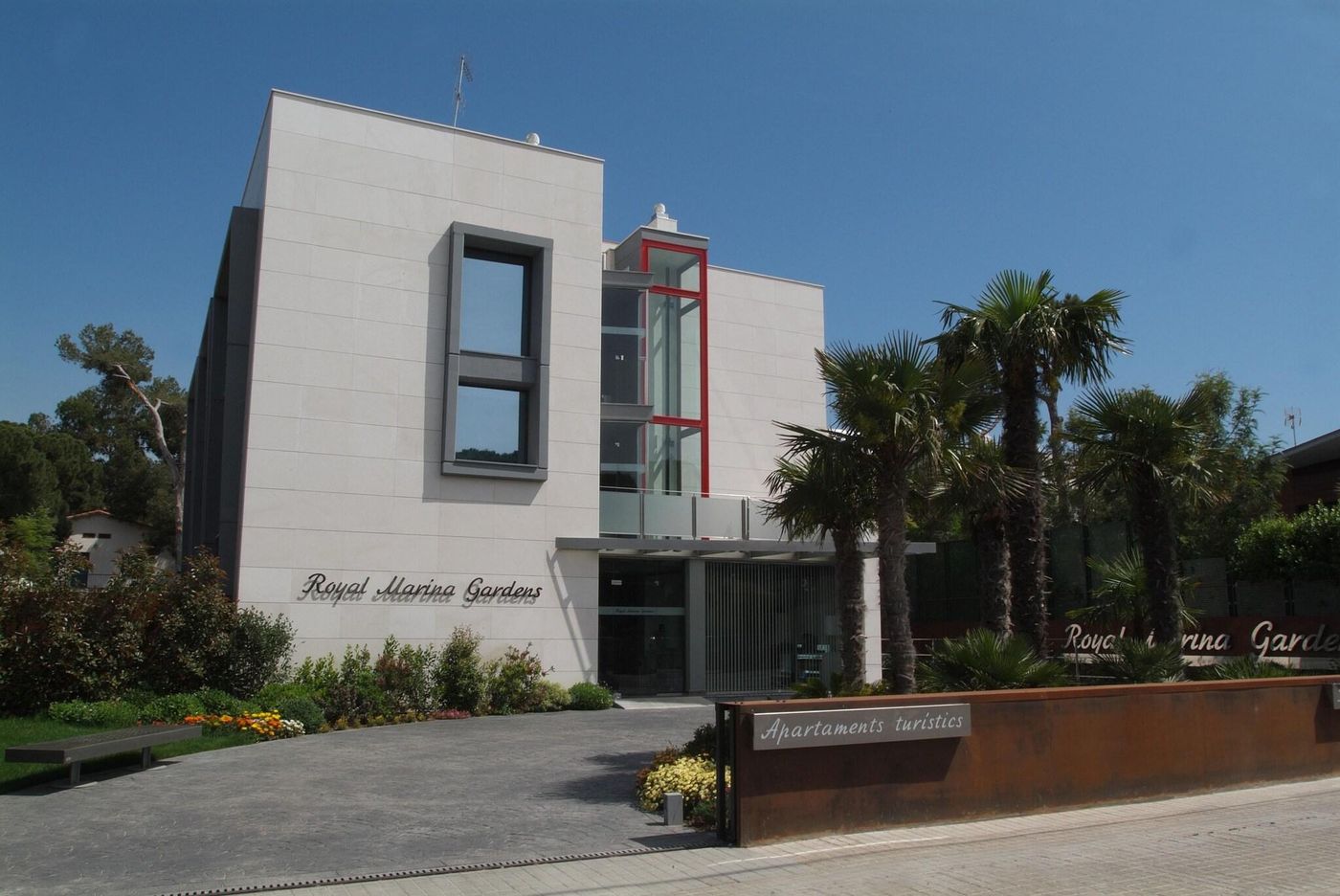 Royal-Marina-Gardens-General-view-14