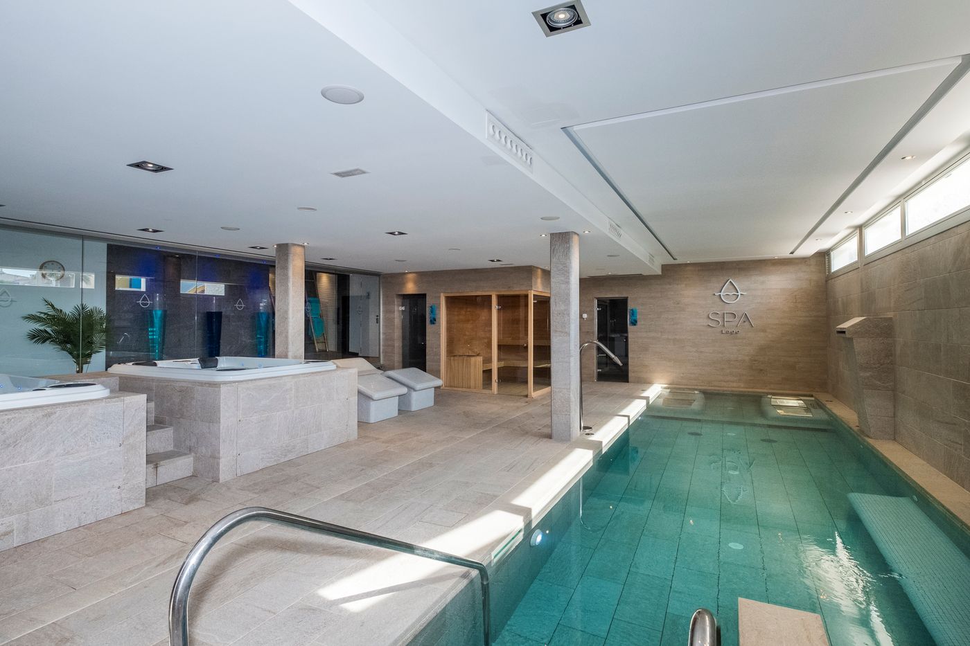 Casas-del-Lago-Hotel---Beach-Club-Sports-and-Entertainment-44