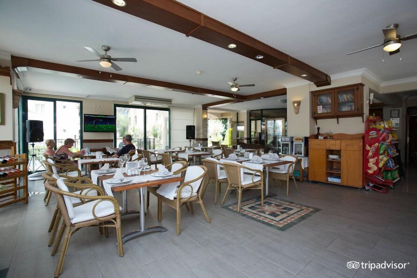 Aegean-Princess-Lobby-47