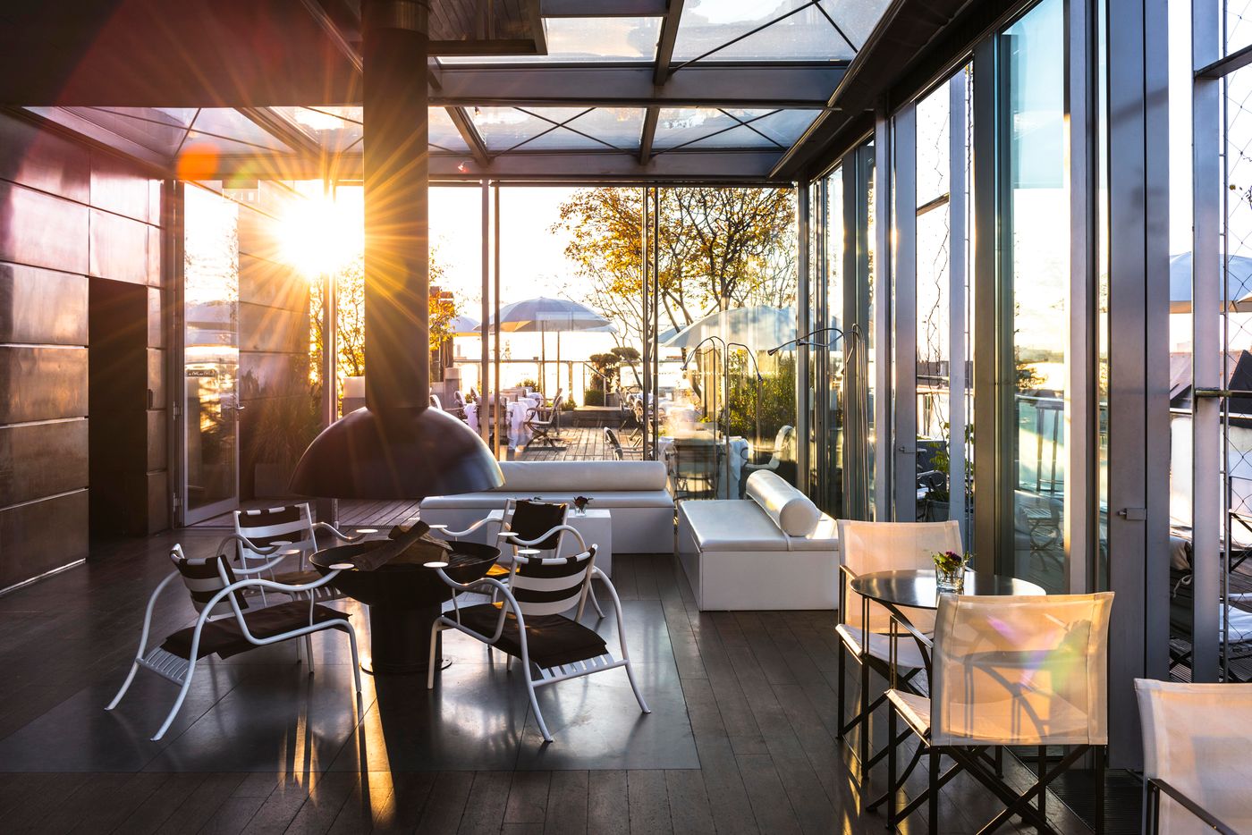 Hotel-Bayerischer-Hof-Munich-Restaurant-16