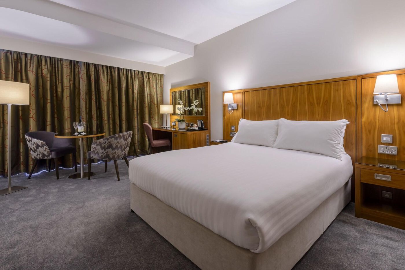 Glashaus-Hotel-Room-9