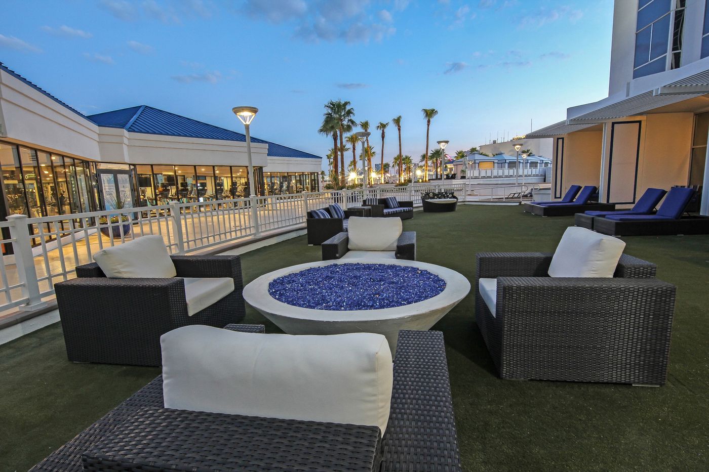 Westgate-Las-Vegas-Resort---Casino-Terrace-1