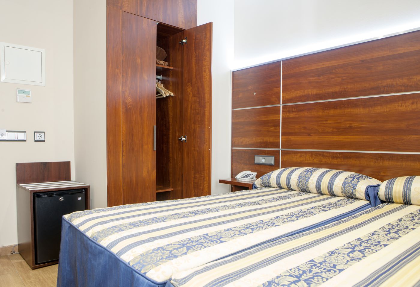 Castilla-Guerrero-Room-17